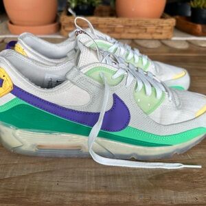 Nike air max 90 terrascape phantom grape. Men’s Size 10.